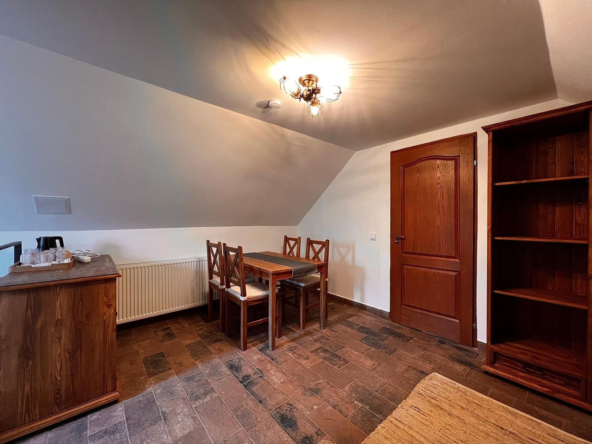 Pilisi Lovas Major, Dorog Bed & Breakfast Exterior photo