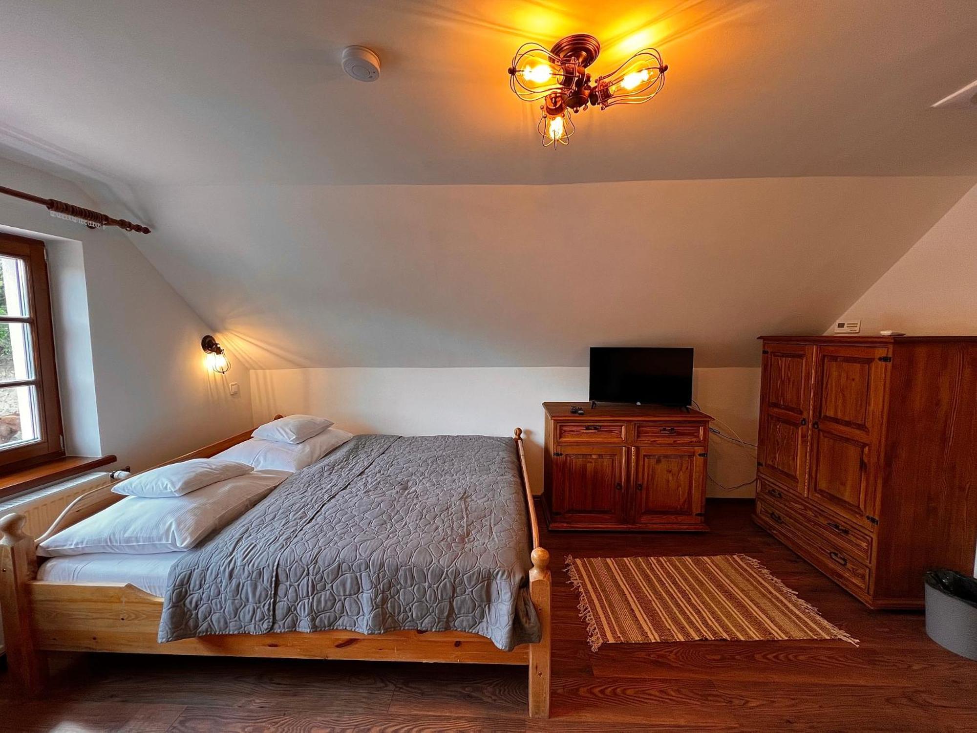 Pilisi Lovas Major, Dorog Bed & Breakfast Exterior photo